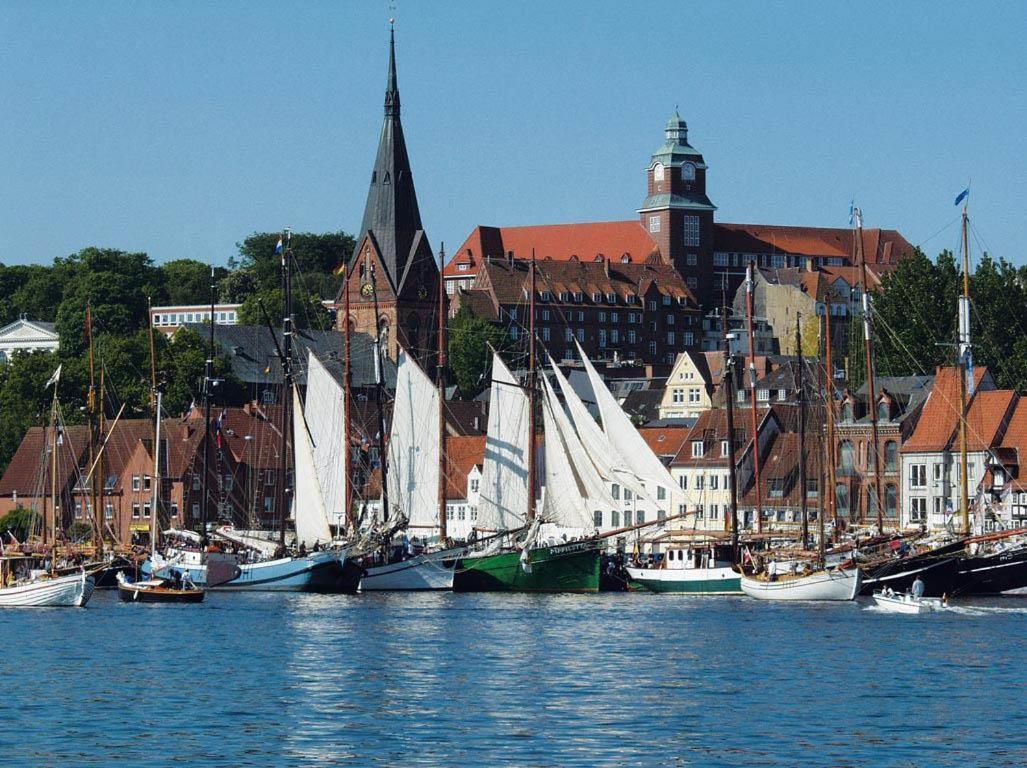 Ferienwohnung Viola Glucksburg Bagian luar foto